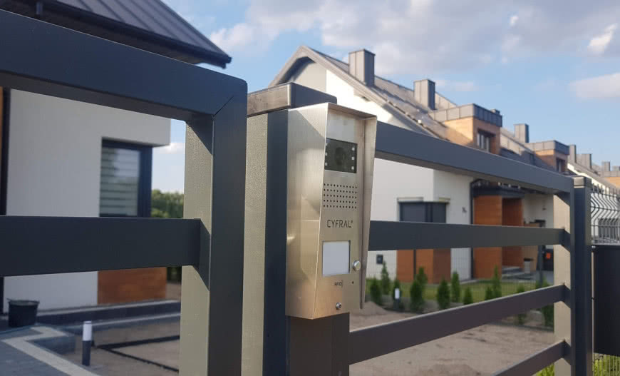 Domofon do domu – jak wybrać najlepszy model? Sprawdź, na co zwrócić uwagę