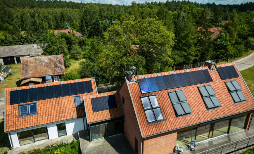 Panorama na cztery pory roku – wielkogabarytowe okna HST SKY