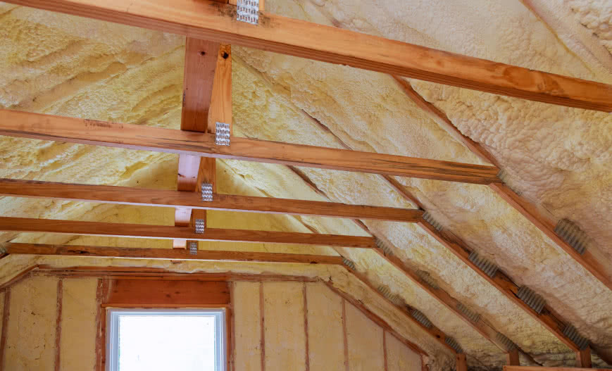 Ocieplenie dachu bez błędów – wszystko, co musisz wiedzieć, zanim zaczniesz